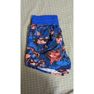 Lululemon Women's Tracker Shorts